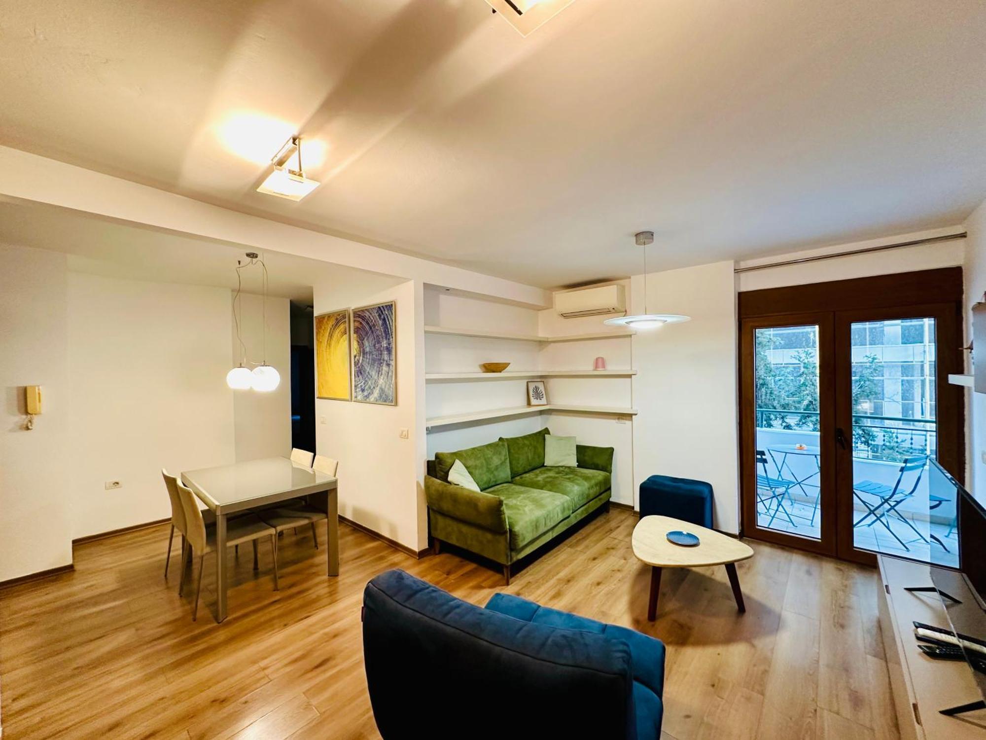 Apartment Sunrise Haven Center Tirana